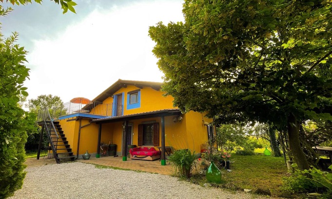 Lake Garda House | Country House "Tra Lago e Mare a Sud di Roma" with Private Terrace, Private Garden & Wi-Fi