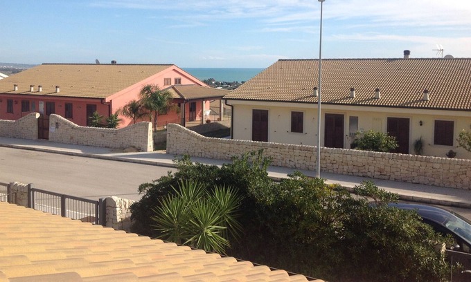 Ragusa Villa | Elegant villa with garden and private pool