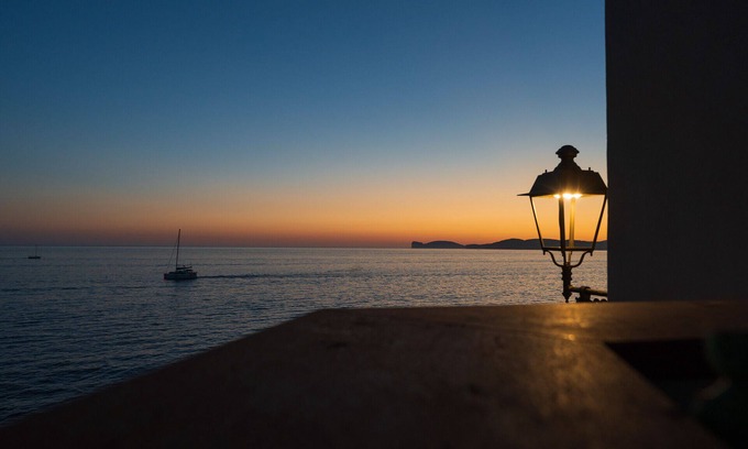 Alghero City Centre Apartment | Gorgeous terrace on the gulf of Alghero