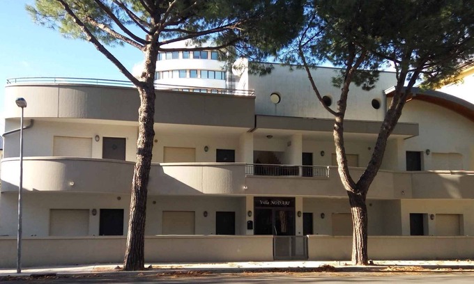 Lignano Sabbiadoro Apartment | Holiday apartment with air conditioning and located near the sea