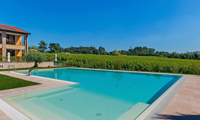Lazise House | Holiday Home in Lazise near Lake Garda