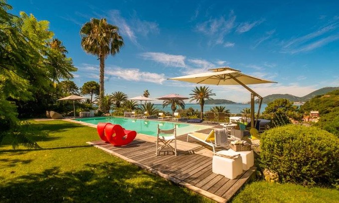 Lerici House | House