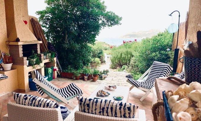 Santa Reparata Apartment | In Front of the sea