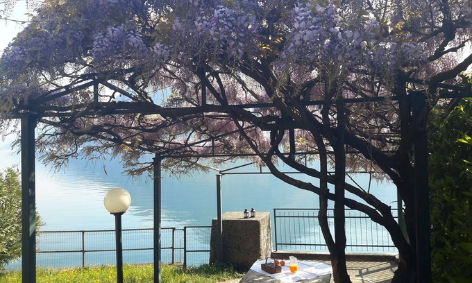 Riva di Solto House | IseoLakeRental - La villina Zù - ground floor