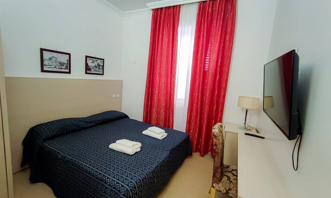 Rione XVIII Castro Pretorio House | Motel ∙ 8 guests