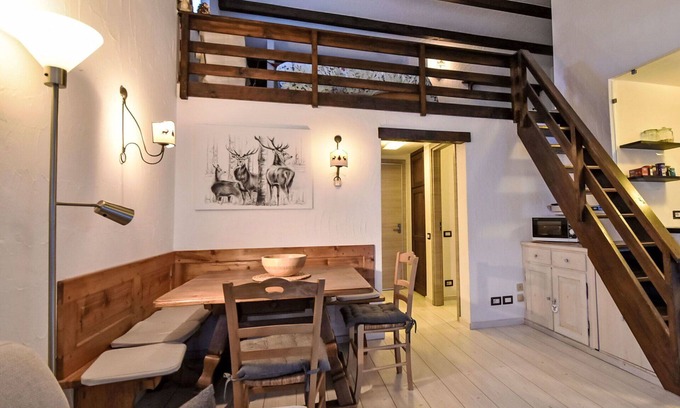 Madesimo Apartment | Lovely apartment for 5 guests with WIFI, TV and balcony
