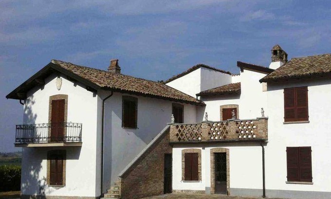 Calvignano House | Motel ∙ 8 guests