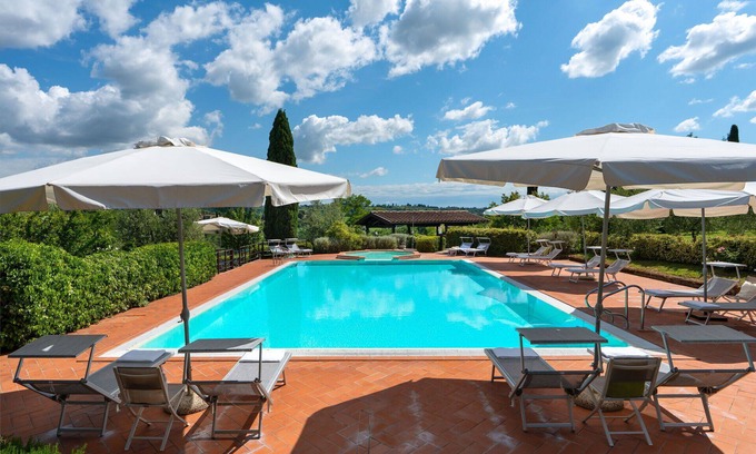 Sughera Apartment | Nice apartment with pool, A/C, WIFI, TV, veranda and panoramic view, close to San Gimignano