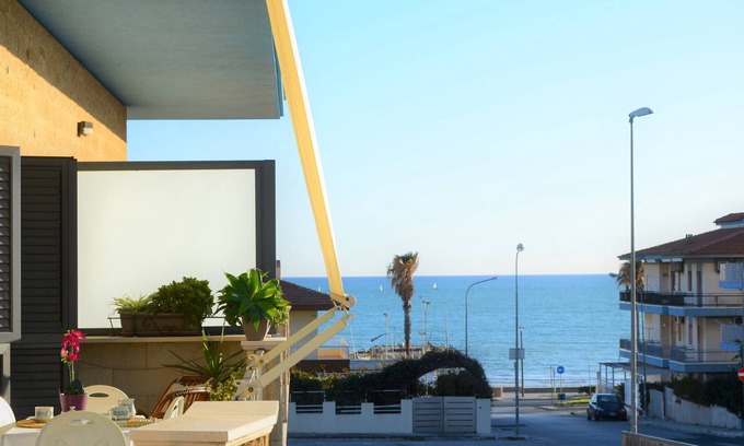 Marina di Ragusa Apartment | Orchid house Marina di Ragusa