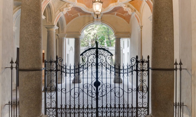 Historic Centre House | Palazzo del Carretto