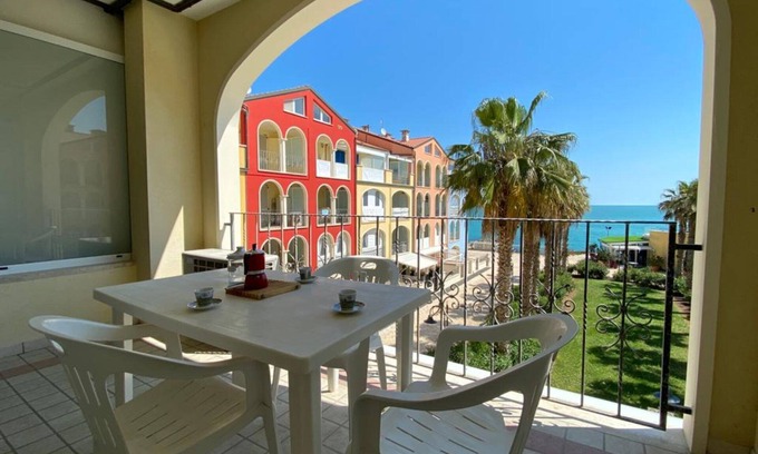 Loreto Apartment | Ref 25 Summer rental – Seafront two bedroom apartment