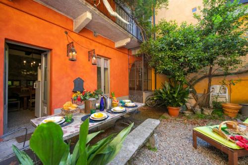Lesa Villa | Residenza Il Glicine di Lesa - Happy Rentals