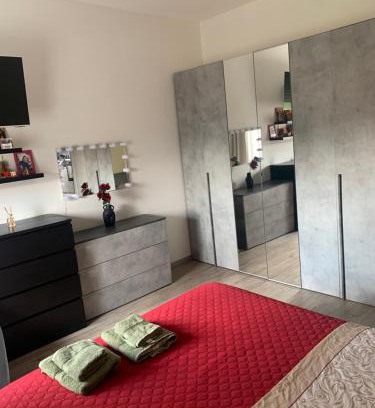 Monza House | Stanza Dima