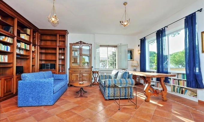 Parioli Apartment | Sunny penthouse in the heart of Parioli