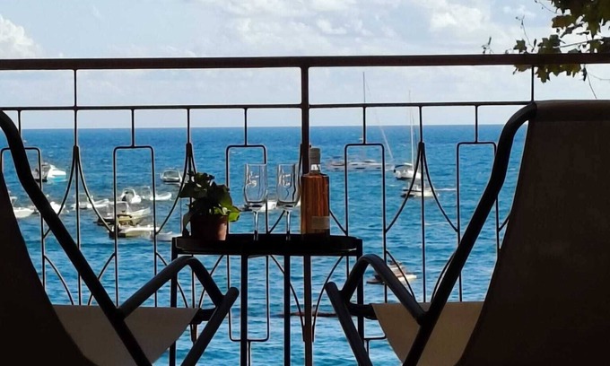 Maiori Apartment | SUNSET BOULEVARD SEA APARTMENT
