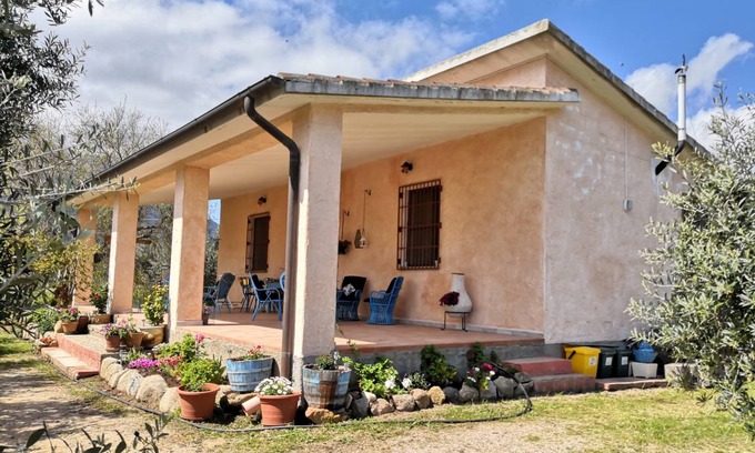 Oliena Villa | Villa ∙ 1 bedroom ∙ 4 guests