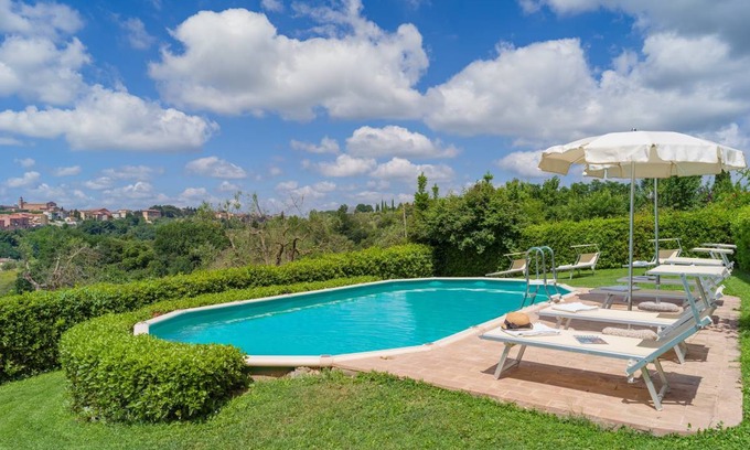 Siena Villa | Villa ∙ 7 bedrooms ∙ 13 guests