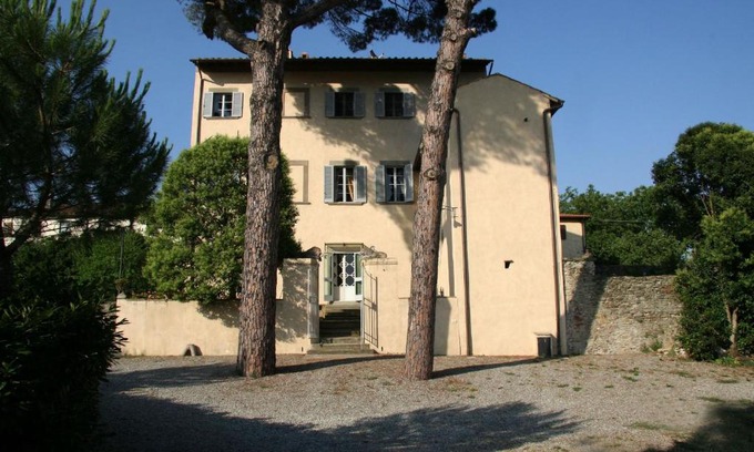 Giovi-Ponte Alla Chiassa Villa | Villa Guadagni Cappelli