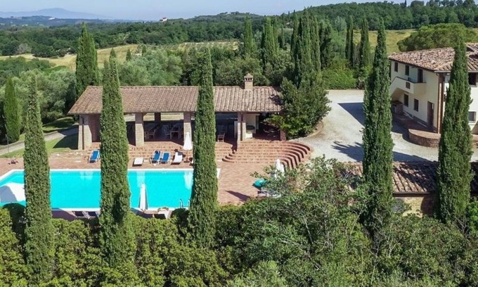 Montaione Villa | Villa in Montaione with 11 bedrooms sleeps 22