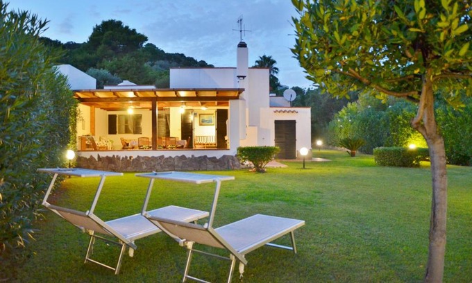 Geremeas Villa | Villa Lary