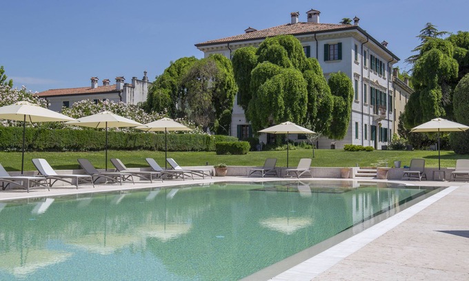 Colognola ai Colli Bed & Breakfast | Villa Nichesola