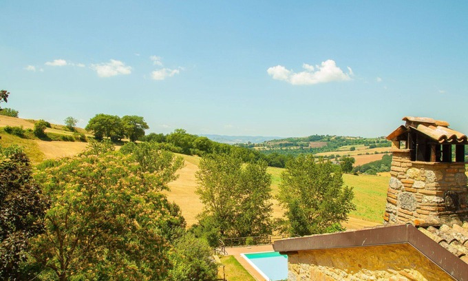 Loreto Villa | Wonderful private villa for 8 people with WIFI, private pool, terrace and pets allowed