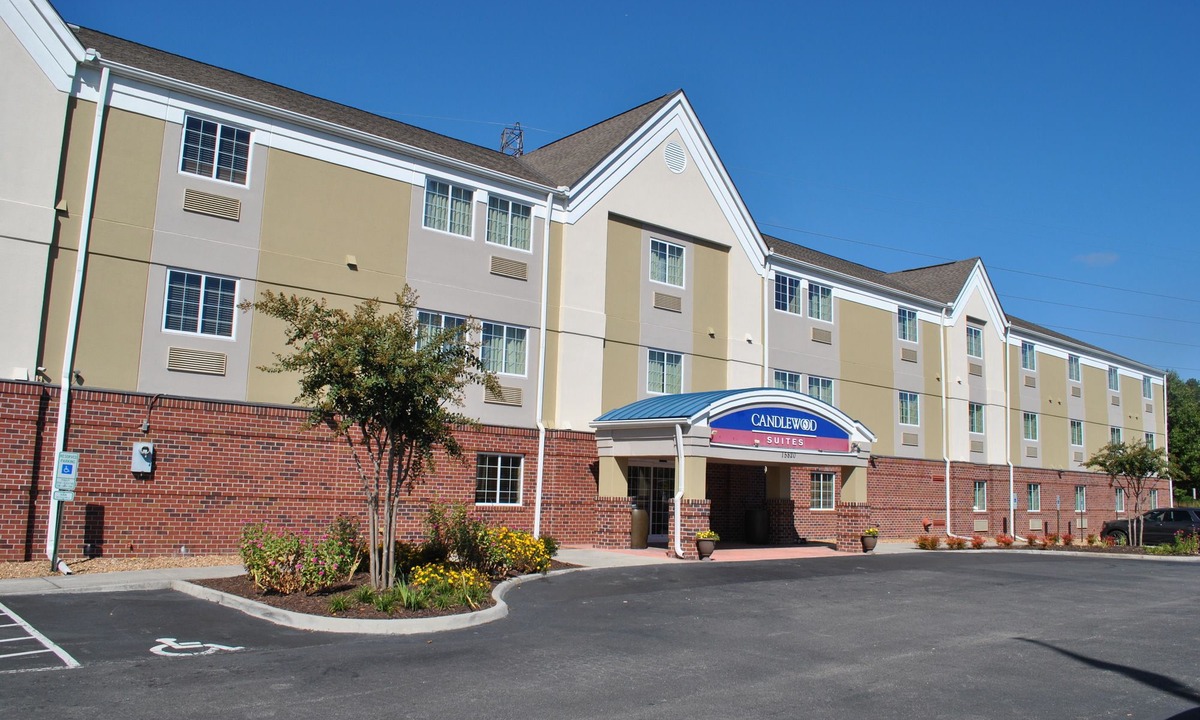 Bermuda Hotel | Candlewood Suites Colonial Heights - Fort Lee, an Ihg Hotel