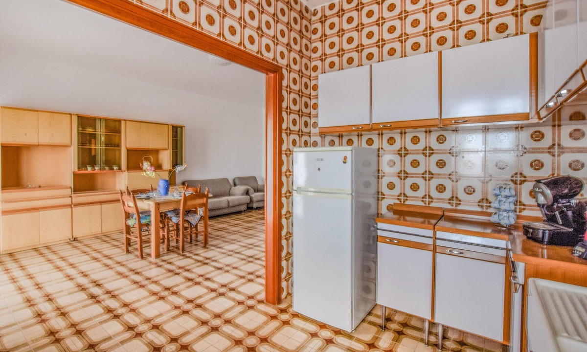 Calalunga-Pietragrande Apartment | Pack your bags and look forward to relaxing days in this holiday apartment in Calabria.