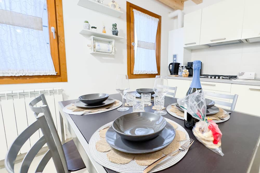 Chioggia Apartment | Romantic Flower - One Bedroom Apartment, Sleeps 4