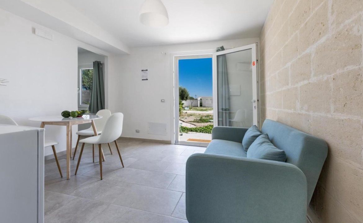 Monti D'arena-Bosco Caggione Condo | Vacations in Apulia - Villa Lea vacation apartments with pool and large outdoor area