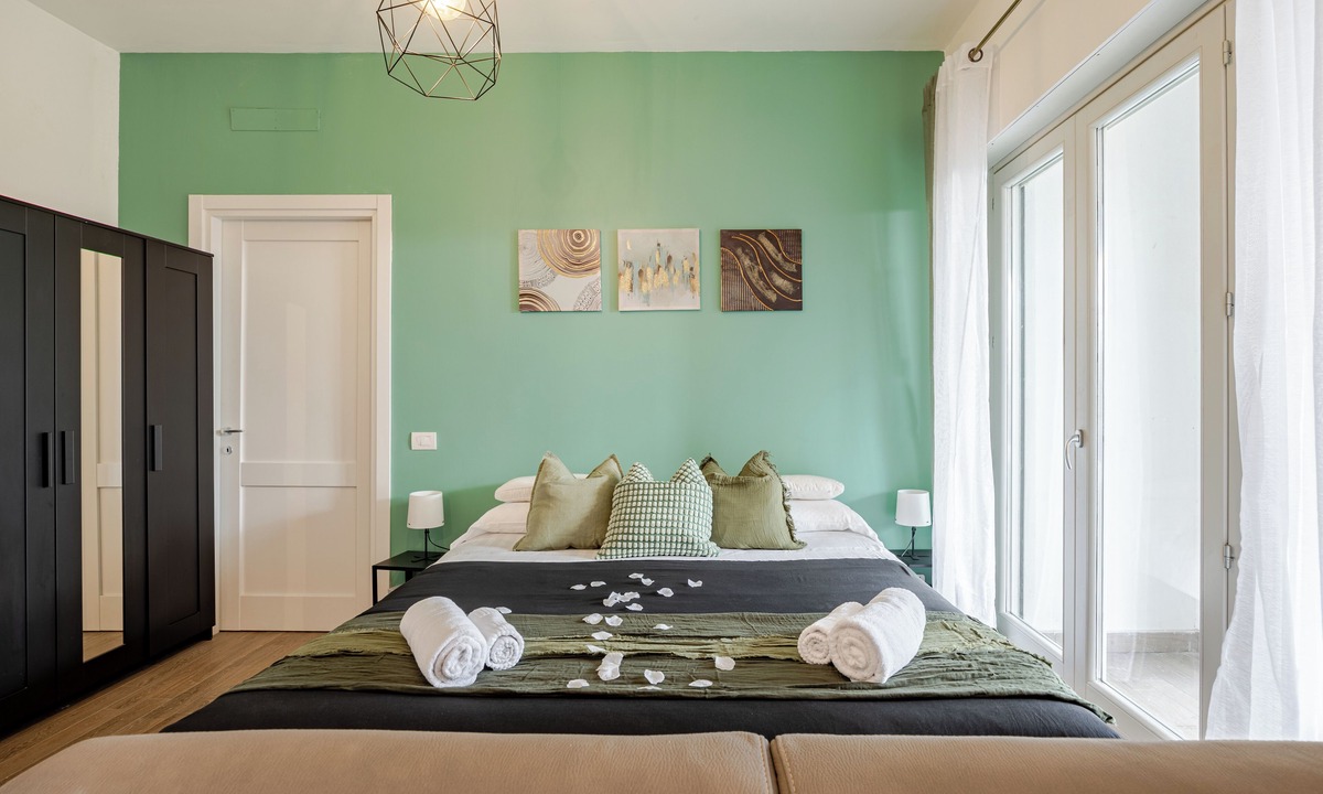 Fiumicino Apartment | Comfort with Garden
