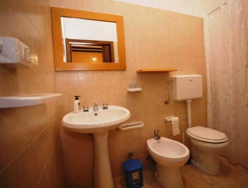 Photo of Bathroom in Matino