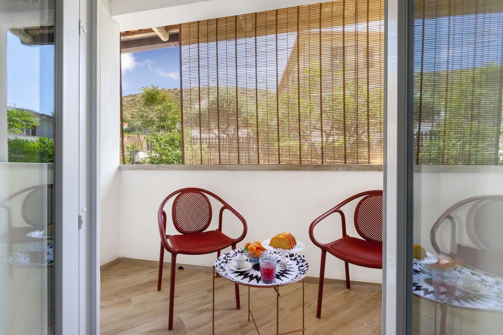 Photo of Patio Balcony in Ogliastro Marina
