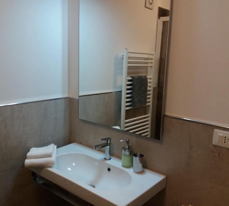 Photo of Bathroom in Carozzo