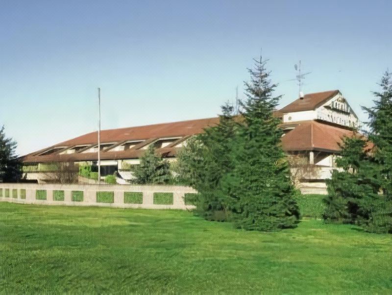 Photo of Buildings in Cornaredo