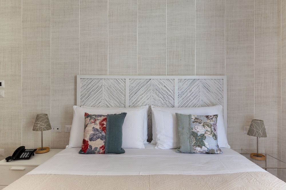 Photo of Bedroom in Ogliastro Marina