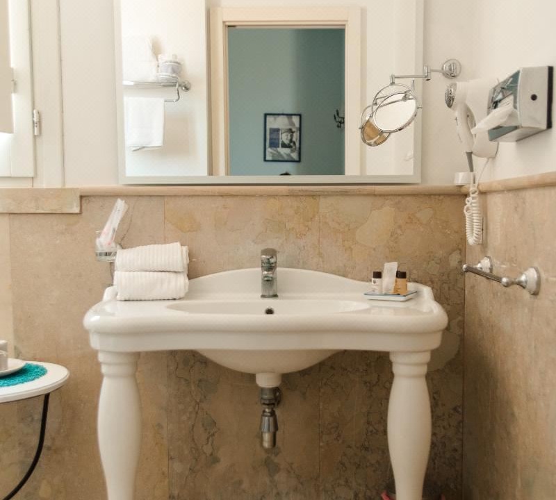 Photo of Bathroom in Nubia