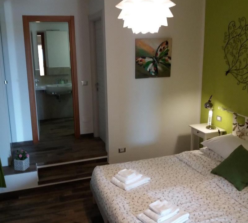 Photo of Bedroom in Carozzo