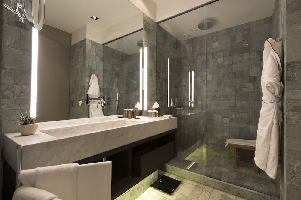 Photo of Bathroom in Saint-Vincent