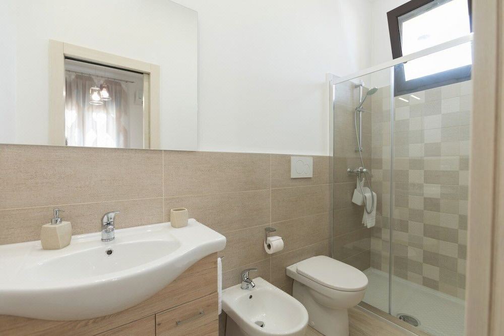 Photo of Bathroom in Matino