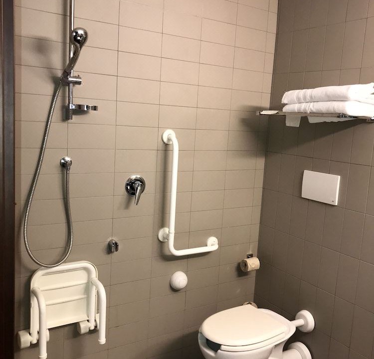 Photo of Bathroom in EUR