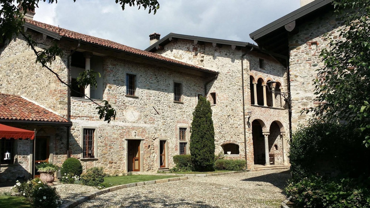 Photo of Buildings in Cernusco Lombardone