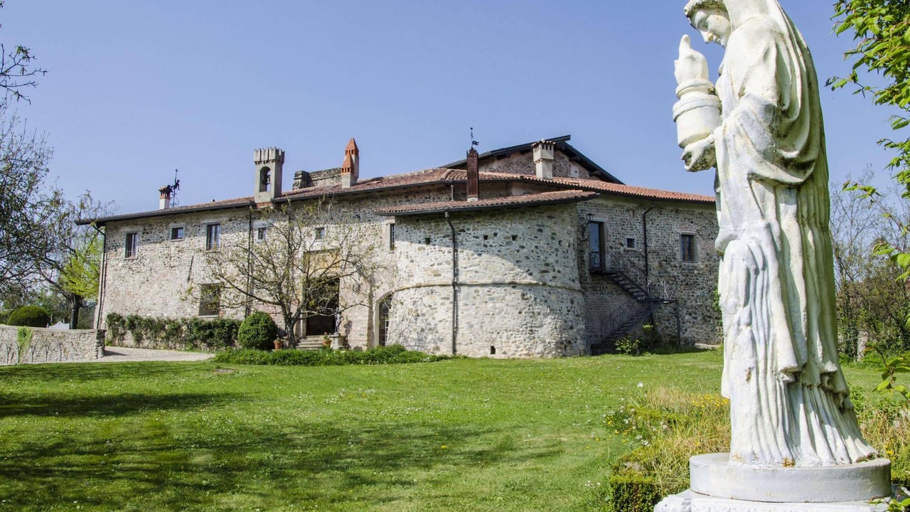 Photo of Buildings in Cernusco Lombardone