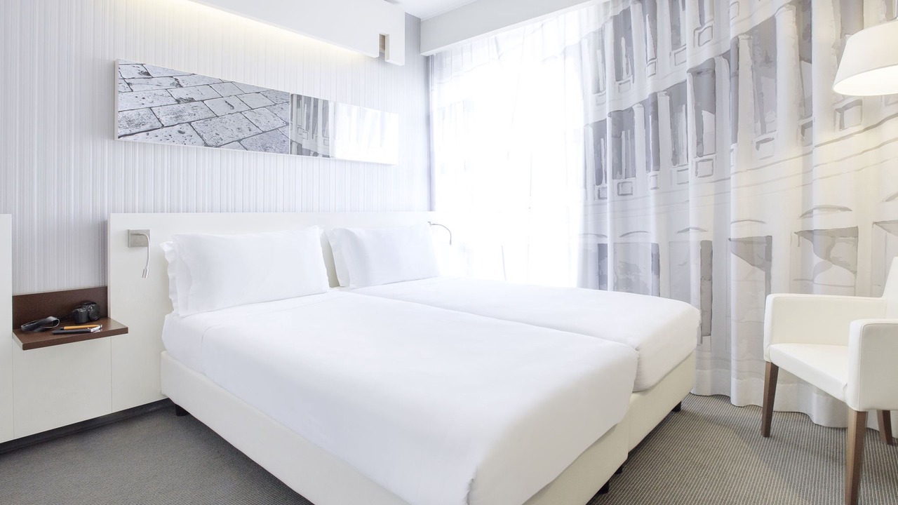 Photo of Bedroom in EUR