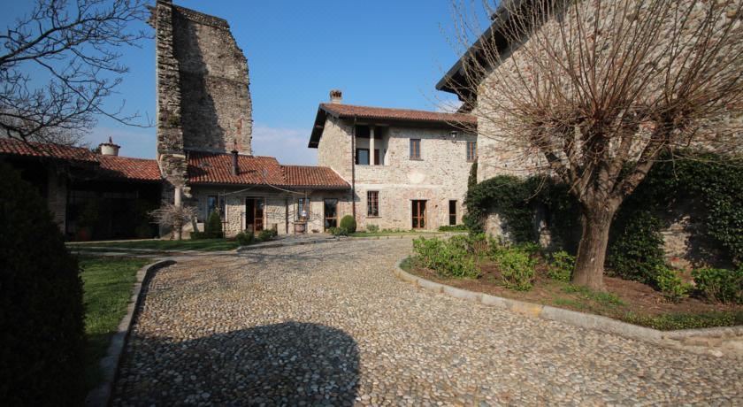 Photo of Buildings in Cernusco Lombardone