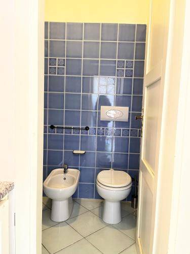 Photo of Bathroom in Canneddi