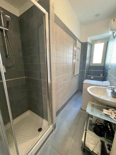 Photo of Bathroom in Rione XVI Ludovisi