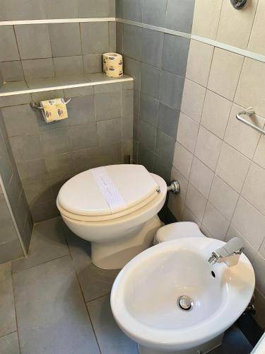 Photo of Bathroom in Rione XVI Ludovisi
