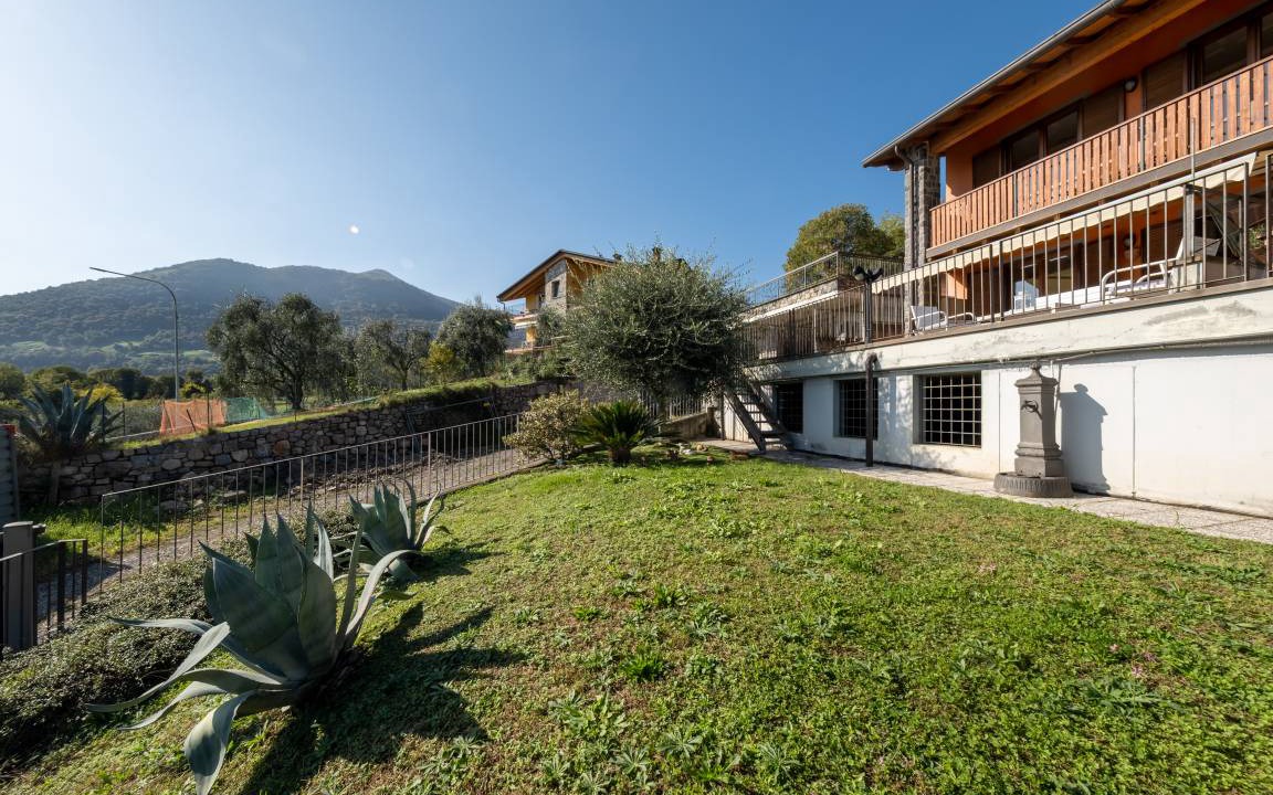 Photo of Others in Solto Collina