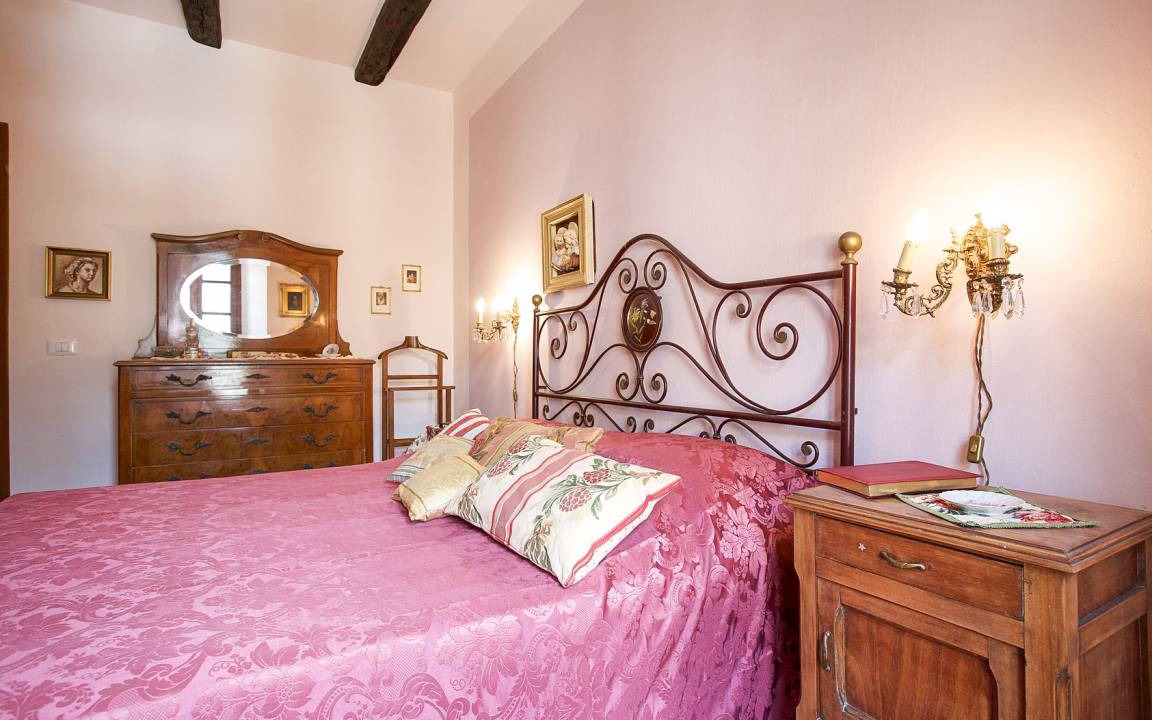 Photo of Bedroom in Orta San Giulio